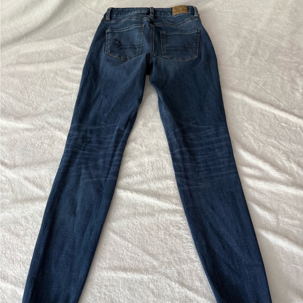American Eagle Distressed Skinny Stretch Dream Jeans 2 - Picture 5 of 7